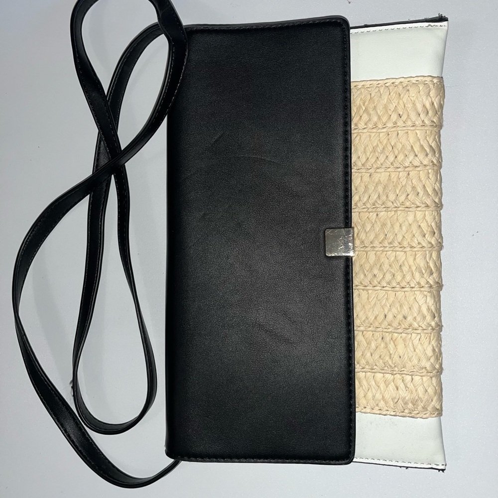 Elegant Black and Tan Women's Bag SKU - PB024